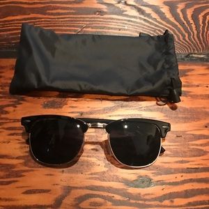 Black clubmaster sunglasses